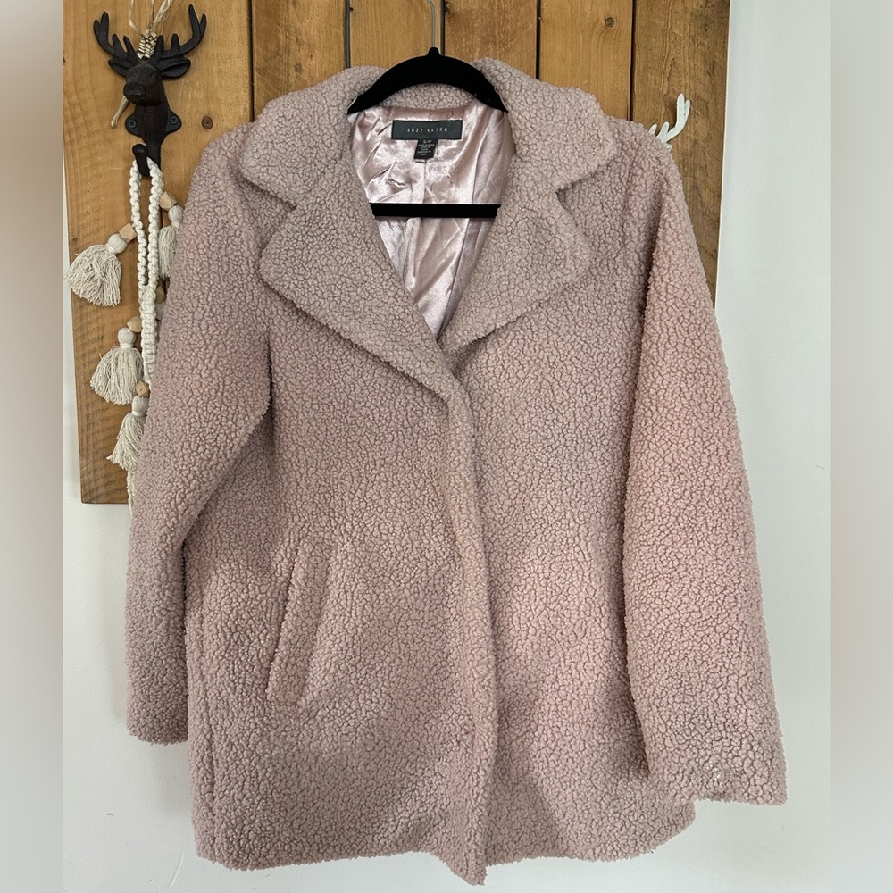 Suzy Shier Blush Satin Lined Coat